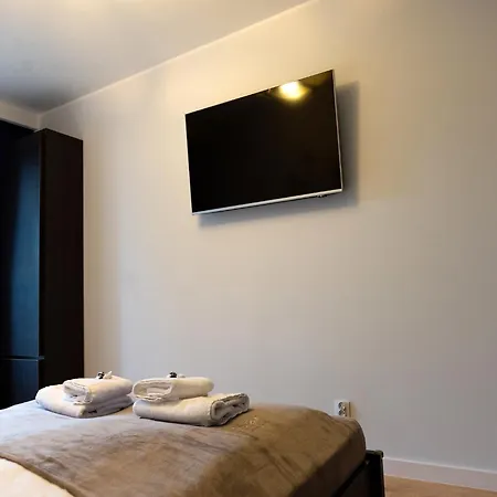 In By The River & Beach, Cleaning Included Apartment *