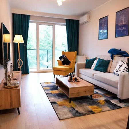 Apartment In By The River & Beach, Cleaning Included