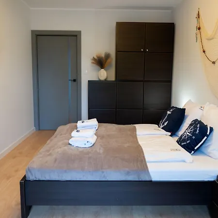 Apartment In By The River & Beach, Cleaning Included